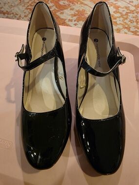 Metropolitan View Black Patent Mary Jane Platform Heels